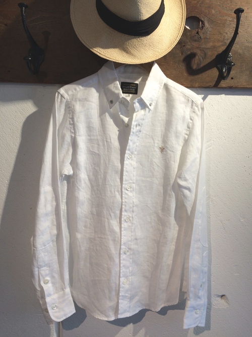 麻の白いシャツ_e0309501_10574318.jpg